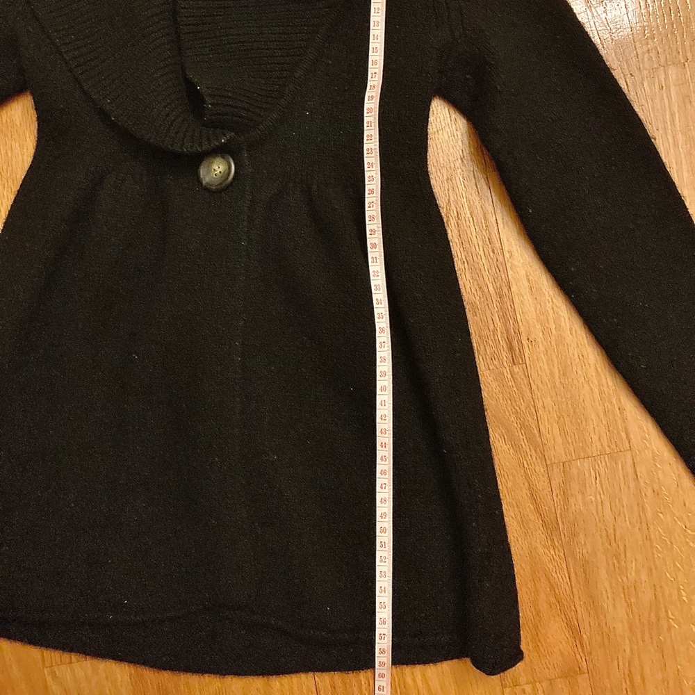 Banana Republic cardigan - Picture 7 of 14